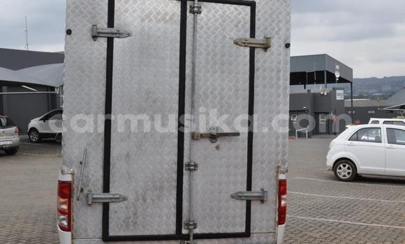 Acheter Occasion Voiture Mahindra Scorpio Blanc à Beitbridge, Matabeleland South Acheter Occasion Voiture Mahindra Scorpio Blanc à Beitbridge, Matabeleland South