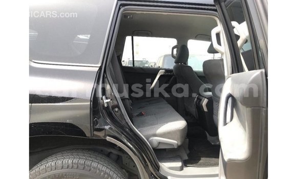 Tenga Imported Toyota Land Cruiser Nhema Mota in Import - Dubai in Harare Tenga Imported Toyota Land Cruiser Nhema Mota in Import - Dubai in Harare