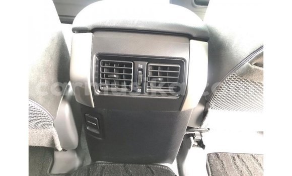 Tenga Imported Toyota Land Cruiser Nhema Mota in Import - Dubai in Harare Tenga Imported Toyota Land Cruiser Nhema Mota in Import - Dubai in Harare