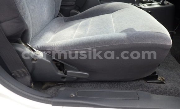 Nunua Ilio tumika Toyota Hiace Fedha Gari ndani ya Beitbridge nchini Matabeleland Kusini Nunua Ilio tumika Toyota Hiace Fedha Gari ndani ya Beitbridge nchini Matabeleland Kusini