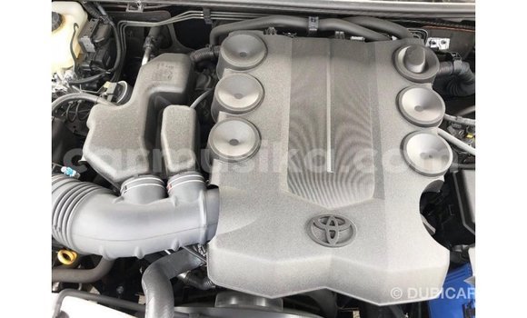 Tenga Imported Toyota Land Cruiser Nhema Mota in Import - Dubai in Harare Tenga Imported Toyota Land Cruiser Nhema Mota in Import - Dubai in Harare