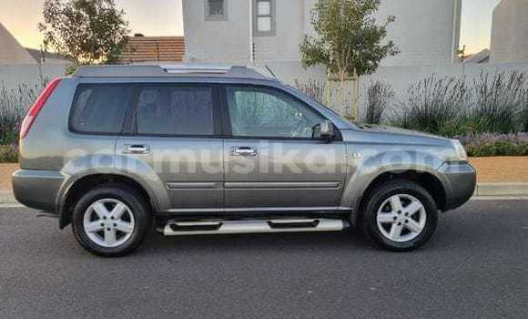 Acheter Occasion Voiture Nissan X–Trail Marron à Beitbridge, Matabeleland South Acheter Occasion Voiture Nissan X–Trail Marron à Beitbridge, Matabeleland South