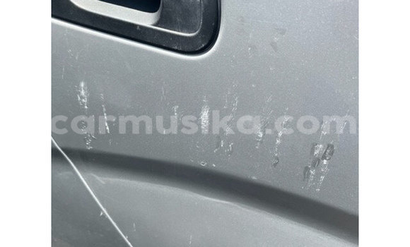 Acheter Occasion Voiture Nissan Nv350 Gris à Beitbridge, Matabeleland South Acheter Occasion Voiture Nissan Nv350 Gris à Beitbridge, Matabeleland South