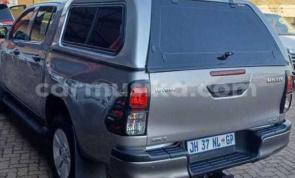 Acheter Occasion Voiture Toyota Hilux Gris à Beitbridge, Matabeleland South Acheter Occasion Voiture Toyota Hilux Gris à Beitbridge, Matabeleland South