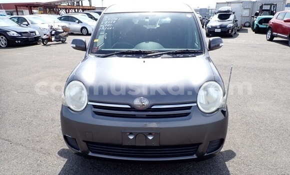 Tenga Tsaru Toyota Sienta Chena Mota in Beitbridge in Matabeleland South Tenga Tsaru Toyota Sienta Chena Mota in Beitbridge in Matabeleland South