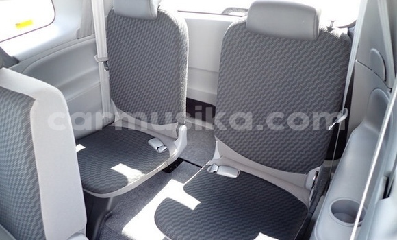 Tenga Tsaru Toyota Sienta Chena Mota in Beitbridge in Matabeleland South Tenga Tsaru Toyota Sienta Chena Mota in Beitbridge in Matabeleland South