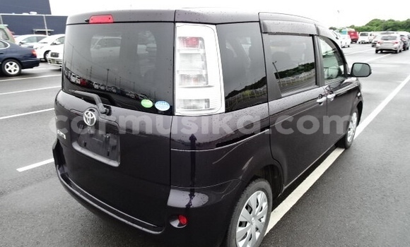 Buy Used Toyota Sienta Other Car in Beitbridge in Matabeleland South Buy Used Toyota Sienta Other Car in Beitbridge in Matabeleland South