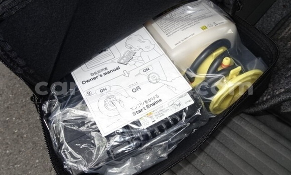 Buy Used Toyota Sienta Other Car in Beitbridge in Matabeleland South Buy Used Toyota Sienta Other Car in Beitbridge in Matabeleland South