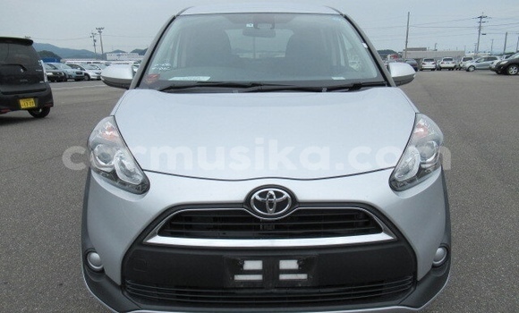 Tenga Tsaru Toyota Sienta Sirivha Mota in Beitbridge in Matabeleland South Tenga Tsaru Toyota Sienta Sirivha Mota in Beitbridge in Matabeleland South
