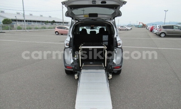 Tenga Tsaru Toyota Sienta Sirivha Mota in Beitbridge in Matabeleland South Tenga Tsaru Toyota Sienta Sirivha Mota in Beitbridge in Matabeleland South