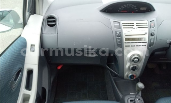 Buy Used Toyota Vitz Silver Car in Beitbridge in Matabeleland South Buy Used Toyota Vitz Silver Car in Beitbridge in Matabeleland South