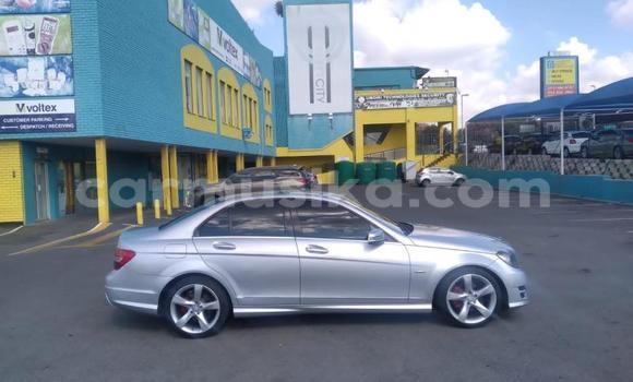 Nunua Ilio tumika Mercedes‒Benz C-klasse AMG Fedha Gari ndani ya Beitbridge nchini Matabeleland Kusini Nunua Ilio tumika Mercedes‒Benz C-klasse AMG Fedha Gari ndani ya Beitbridge nchini Matabeleland Kusini