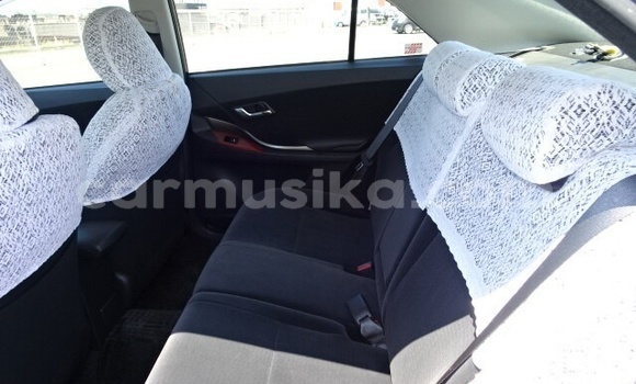 Tenga Tsaru Toyota Allion Nhema Mota in Beitbridge in Matabeleland South Tenga Tsaru Toyota Allion Nhema Mota in Beitbridge in Matabeleland South