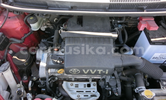 Acheter Occasion Voiture Toyota Belta Rouge à Beitbridge, Matabeleland South Acheter Occasion Voiture Toyota Belta Rouge à Beitbridge, Matabeleland South