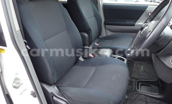 Buy Used Toyota Voxy White Car in Harare in Harare Buy Used Toyota Voxy White Car in Harare in Harare