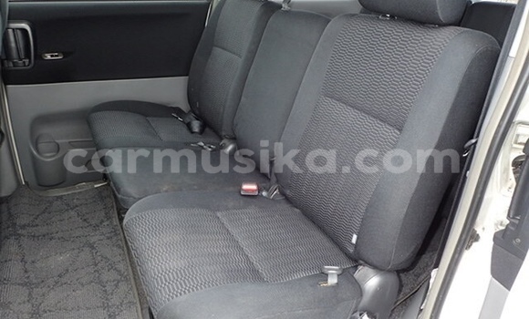 Buy Used Toyota Voxy White Car in Harare in Harare Buy Used Toyota Voxy White Car in Harare in Harare