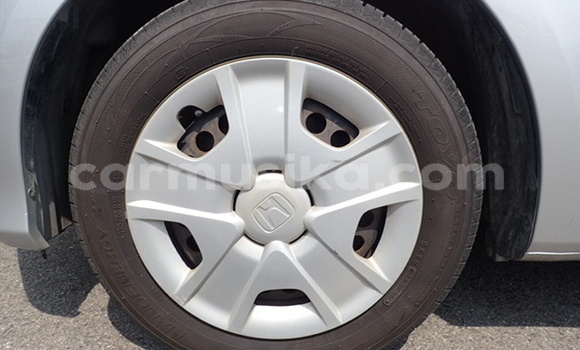 Buy Used Honda Fit Silver Car in Beitbridge in Matabeleland South Buy Used Honda Fit Silver Car in Beitbridge in Matabeleland South