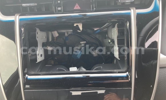 Acheter Occasion Voiture Toyota Harrier Noir à Beitbridge, Matabeleland South Acheter Occasion Voiture Toyota Harrier Noir à Beitbridge, Matabeleland South