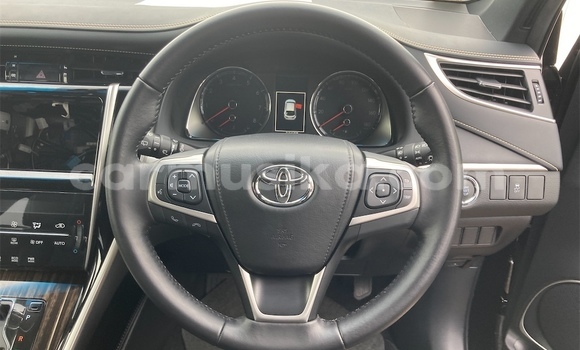 Acheter Occasion Voiture Toyota Harrier Noir à Beitbridge, Matabeleland South Acheter Occasion Voiture Toyota Harrier Noir à Beitbridge, Matabeleland South