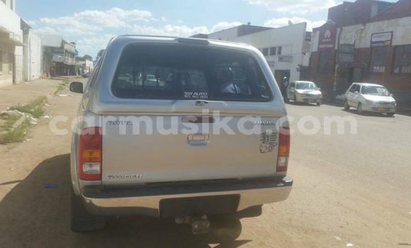 Buy Used Toyota Hilux Silver Car in Chipinge in Manicaland Buy Used Toyota Hilux Silver Car in Chipinge in Manicaland