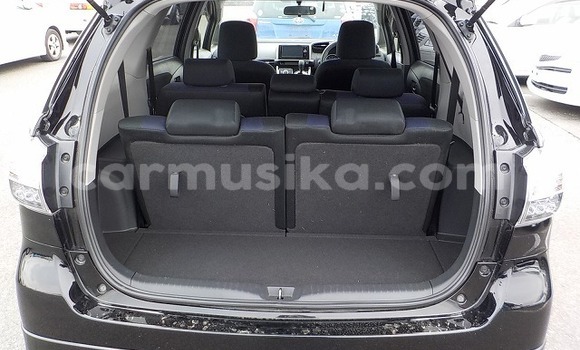 Acheter Occasion Voiture Toyota Wish Noir à Beitbridge, Matabeleland South Acheter Occasion Voiture Toyota Wish Noir à Beitbridge, Matabeleland South