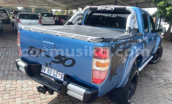 Buy Used Mazda BT-50 Blue Car in Beitbridge in Matabeleland South Buy Used Mazda BT-50 Blue Car in Beitbridge in Matabeleland South