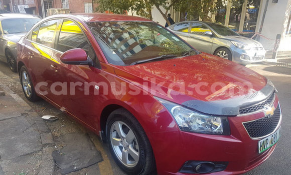 Tenga Tsaru Chevrolet Cruze Tsvuku Mota in Harare in Harare Tenga Tsaru Chevrolet Cruze Tsvuku Mota in Harare in Harare