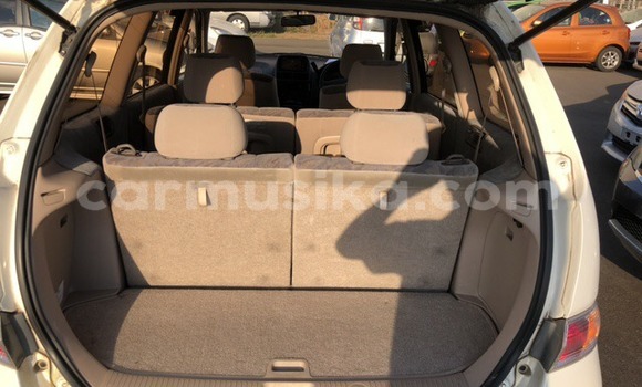 Buy Used Toyota Gaia White Car in Beitbridge in Matabeleland South Buy Used Toyota Gaia White Car in Beitbridge in Matabeleland South