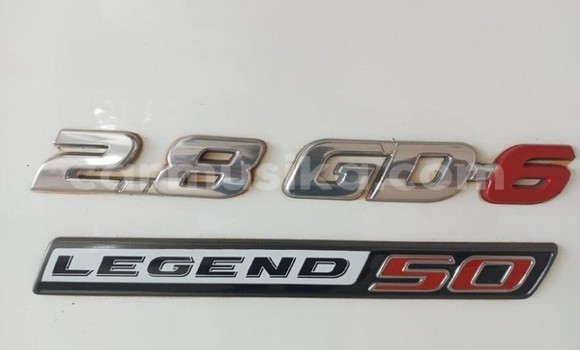 Tenga Tsaru Toyota Hilux Chena Mota in Beitbridge in Matabeleland South Tenga Tsaru Toyota Hilux Chena Mota in Beitbridge in Matabeleland South