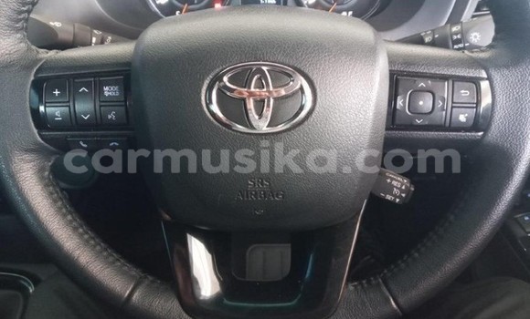 Tenga Tsaru Toyota Hilux Chena Mota in Beitbridge in Matabeleland South Tenga Tsaru Toyota Hilux Chena Mota in Beitbridge in Matabeleland South