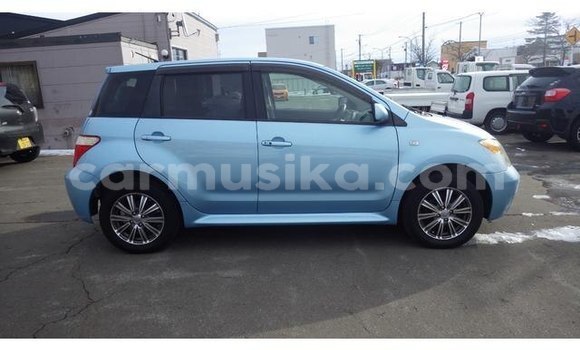 Nunua Ilio tumika Toyota IST Bluu Gari ndani ya Beitbridge nchini Matabeleland Kusini