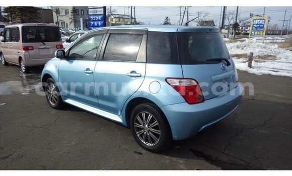 Acheter Occasion Voiture Toyota IST Bleu à Beitbridge, Matabeleland South Acheter Occasion Voiture Toyota IST Bleu à Beitbridge, Matabeleland South