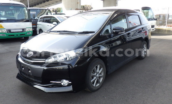 Nunua Ilio tumika Toyota Wish Nyeusi Gari ndani ya Beitbridge nchini Matabeleland Kusini Nunua Ilio tumika Toyota Wish Nyeusi Gari ndani ya Beitbridge nchini Matabeleland Kusini