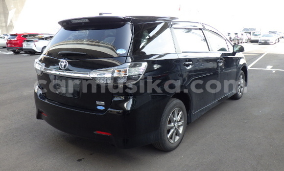 Nunua Ilio tumika Toyota Wish Nyeusi Gari ndani ya Beitbridge nchini Matabeleland Kusini Nunua Ilio tumika Toyota Wish Nyeusi Gari ndani ya Beitbridge nchini Matabeleland Kusini