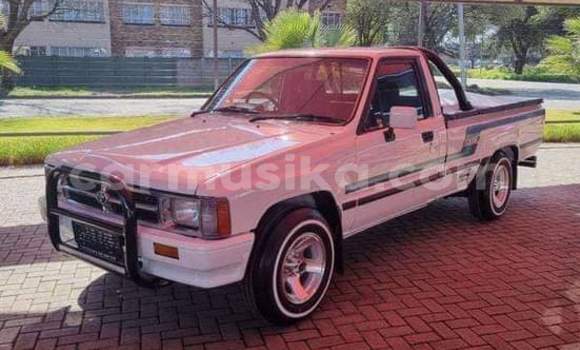 Acheter Occasion Voiture Toyota Hilux Blanc à Beitbridge, Matabeleland South Acheter Occasion Voiture Toyota Hilux Blanc à Beitbridge, Matabeleland South