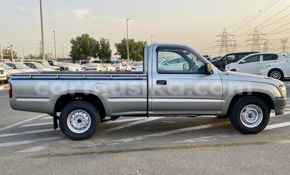 Acheter Occasion Voiture Toyota Hilux Beige à Beitbridge, Matabeleland South Acheter Occasion Voiture Toyota Hilux Beige à Beitbridge, Matabeleland South