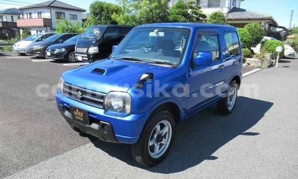 Nunua Ilio tumika Suzuki Jimny Bluu Gari ndani ya Beitbridge nchini Matabeleland Kusini