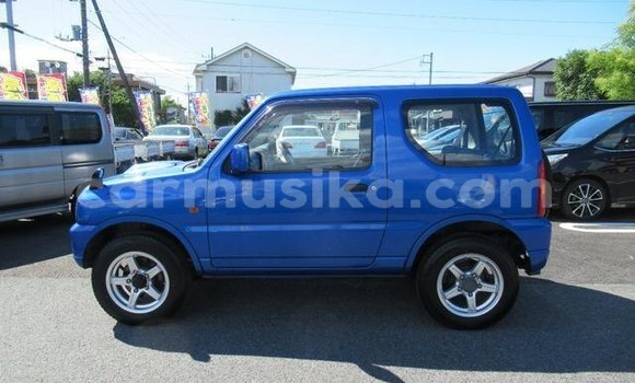 Acheter Occasion Voiture Suzuki Jimny Bleu à Beitbridge, Matabeleland South Acheter Occasion Voiture Suzuki Jimny Bleu à Beitbridge, Matabeleland South
