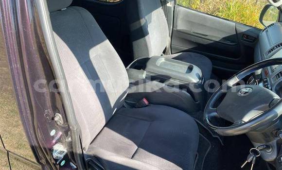 Buy Used Toyota Hiace Black Car in Beitbridge in Matabeleland South Buy Used Toyota Hiace Black Car in Beitbridge in Matabeleland South