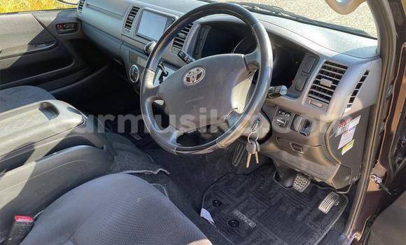 Buy Used Toyota Hiace Black Car in Beitbridge in Matabeleland South Buy Used Toyota Hiace Black Car in Beitbridge in Matabeleland South