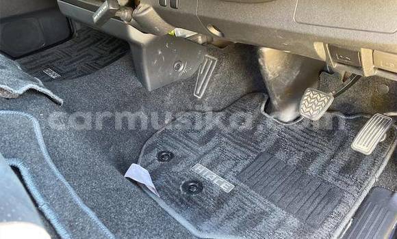 Buy Used Toyota Hiace Black Car in Beitbridge in Matabeleland South Buy Used Toyota Hiace Black Car in Beitbridge in Matabeleland South