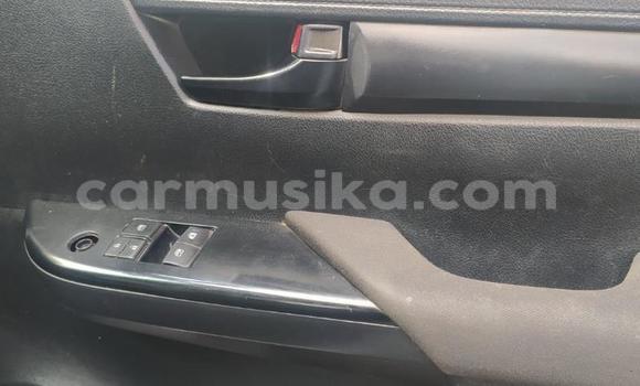 Tenga Tsaru Toyota Hilux Chena Mota in Beitbridge in Matabeleland South Tenga Tsaru Toyota Hilux Chena Mota in Beitbridge in Matabeleland South