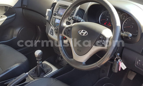 Buy Used Hyundai i30 Red Car in Beitbridge in Matabeleland South Buy Used Hyundai i30 Red Car in Beitbridge in Matabeleland South
