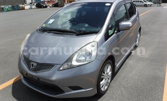 Buy Used Honda Fit Silver Car in Beitbridge in Matabeleland South Buy Used Honda Fit Silver Car in Beitbridge in Matabeleland South