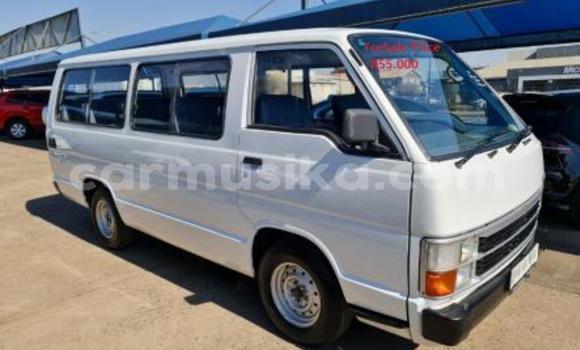 Tenga Tsaru Toyota Hiace Chena Mota in Beitbridge in Matabeleland South Tenga Tsaru Toyota Hiace Chena Mota in Beitbridge in Matabeleland South