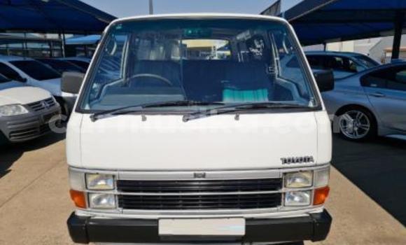 Tenga Tsaru Toyota Hiace Chena Mota in Beitbridge in Matabeleland South Tenga Tsaru Toyota Hiace Chena Mota in Beitbridge in Matabeleland South