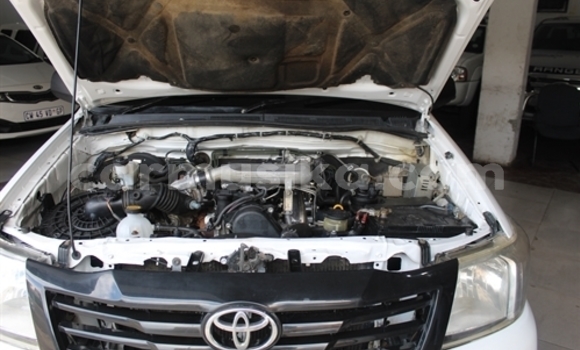 Tenga Tsaru Toyota Hilux Chena Mota in Beitbridge in Matabeleland South Tenga Tsaru Toyota Hilux Chena Mota in Beitbridge in Matabeleland South