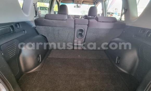 Acheter Occasion Voiture Toyota RAV4 Gris à Beitbridge, Matabeleland South Acheter Occasion Voiture Toyota RAV4 Gris à Beitbridge, Matabeleland South