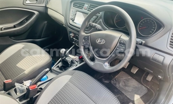 Tenga Tsaru Hyundai i20 Bhuruu Mota in Beitbridge in Matabeleland South Tenga Tsaru Hyundai i20 Bhuruu Mota in Beitbridge in Matabeleland South
