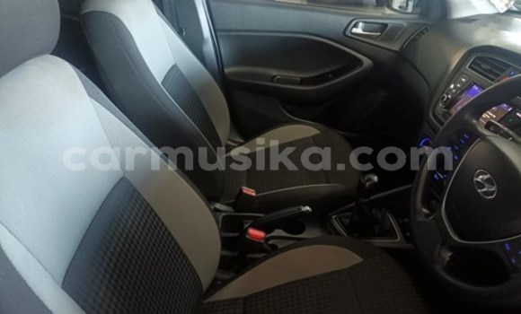 Buy Used Hyundai i20 Blue Car in Beitbridge in Matabeleland South